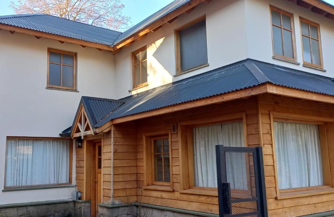 Aparthotel Refugio del Arroyo San Martín de los Andes Exterior foto